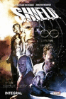 SHIELD DE JONATHAN HICKMAN Y DISTIN WEAVER